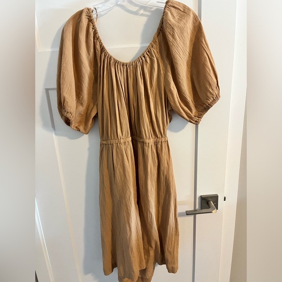 Old Navy Tan Mini Dress - Picture 1 of 5